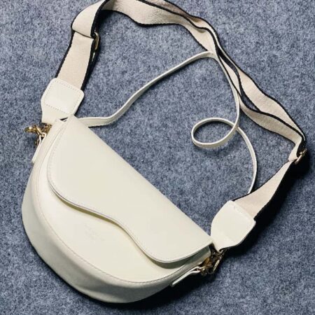 সাদা কালার